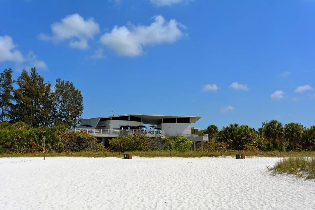 Siesta Cooler: Only Minutes Walk To Siesta Beach! 시에스타 키 외부 사진