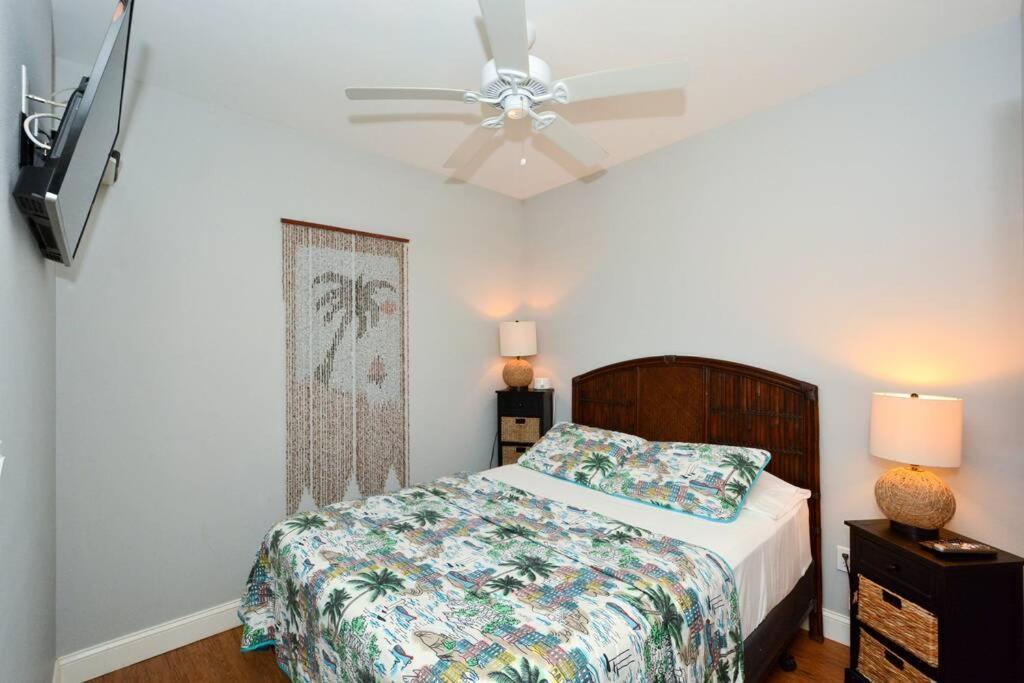 Siesta Cooler: Only Minutes Walk To Siesta Beach! 시에스타 키 외부 사진